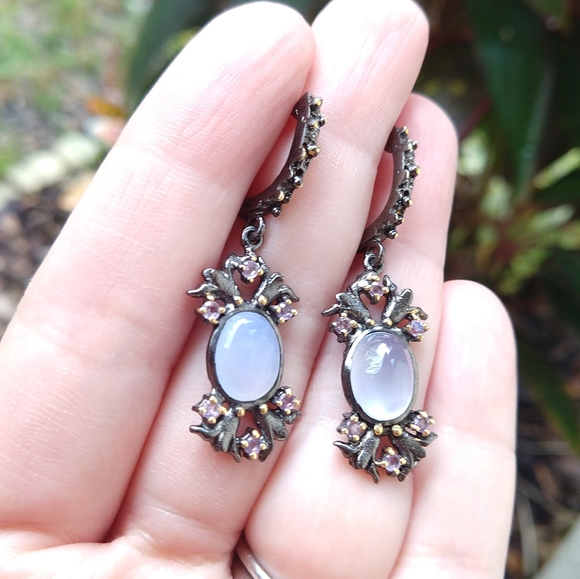 Natural chalcedony sterling artistic earrings - Picture 4 of 5